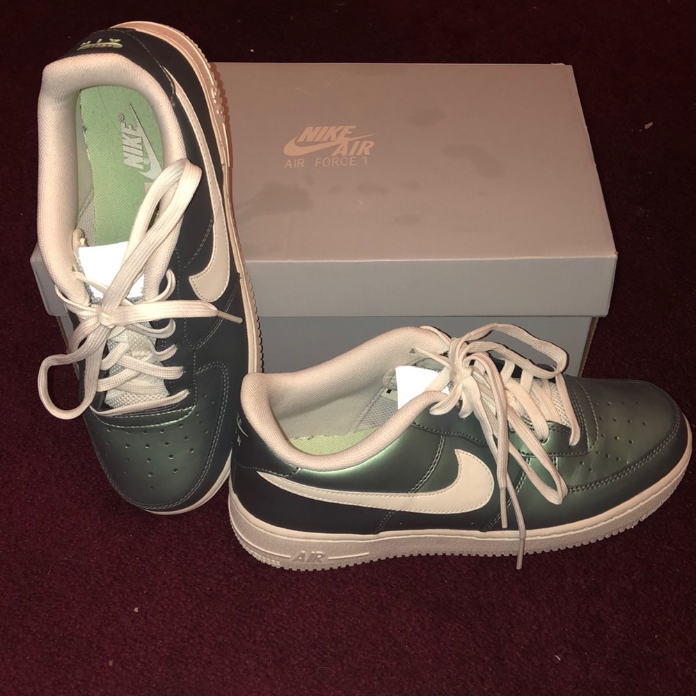 Blue and green Air Force 1